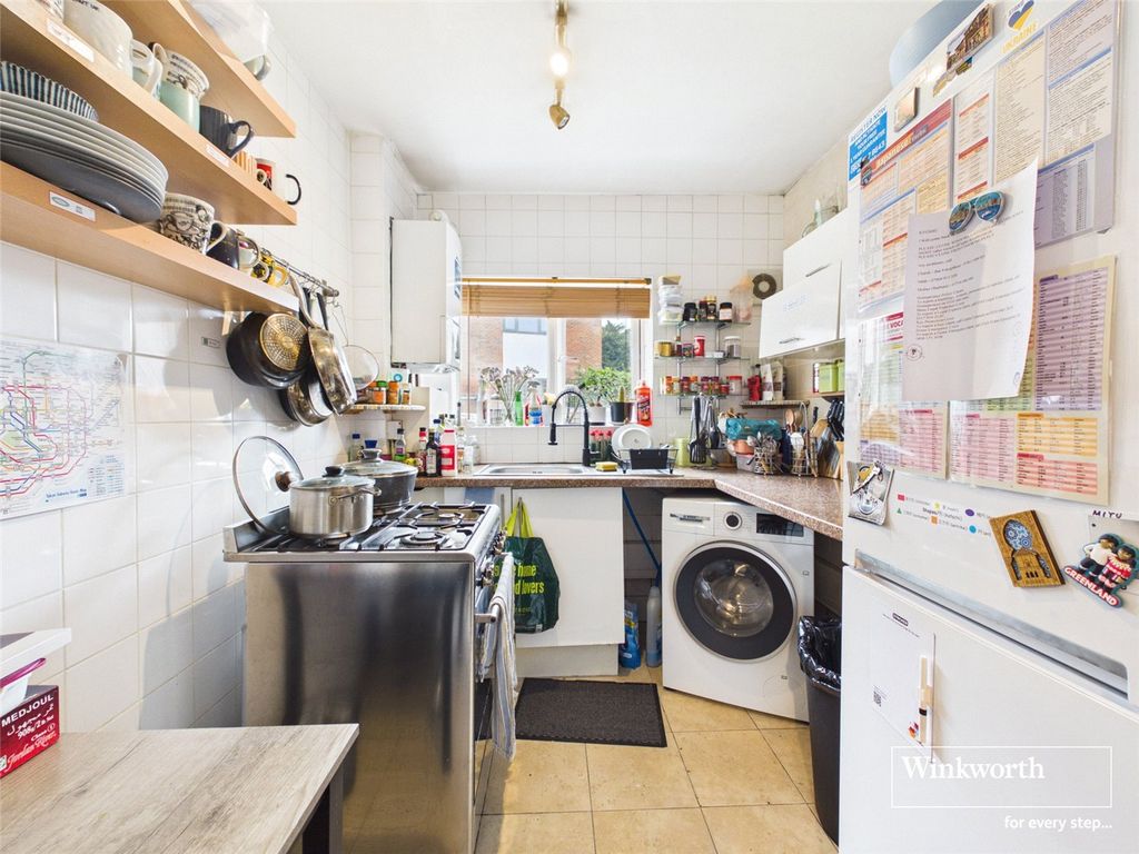 Property photo 3 of 13 Kitchen
