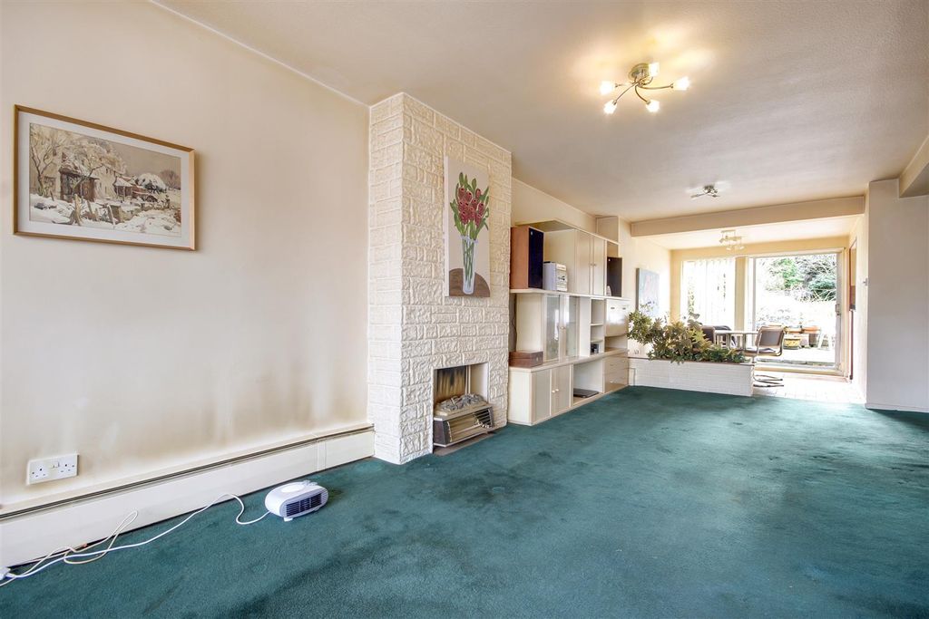 Property photo 2 of 22