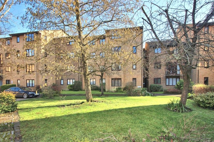 Property photo 1 of 5