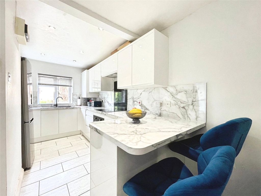 Property photo 2 of 13 Picture No. 07