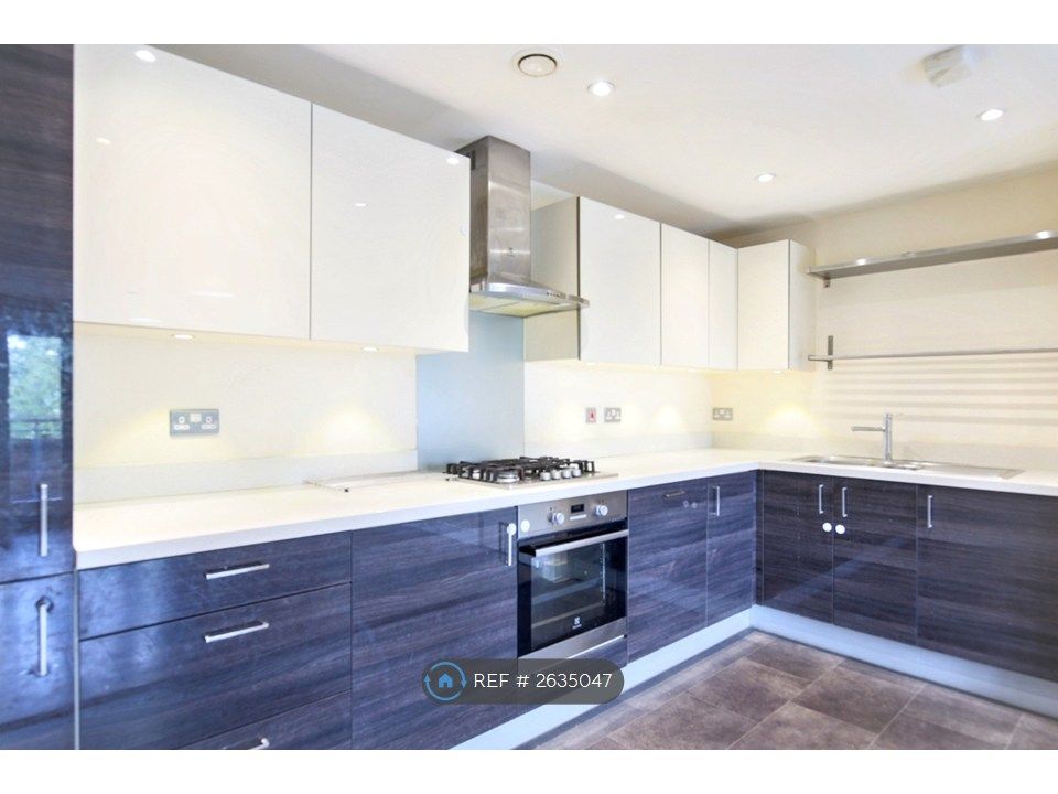 Property photo 1 of 13 Kitchen