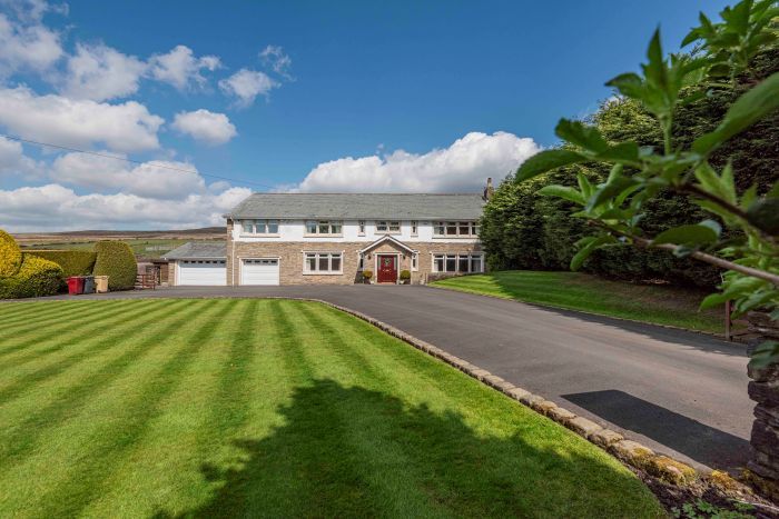 Property photo 1 of 60