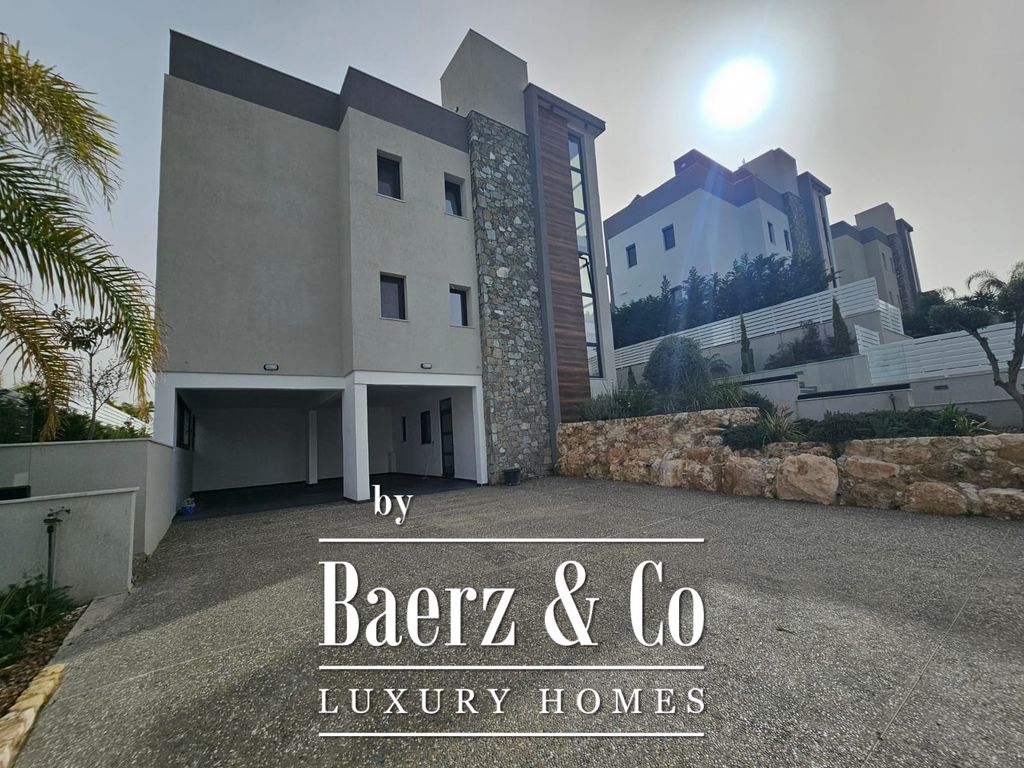 Property photo 1 of 27