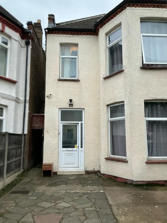 Property photo 1 of 4