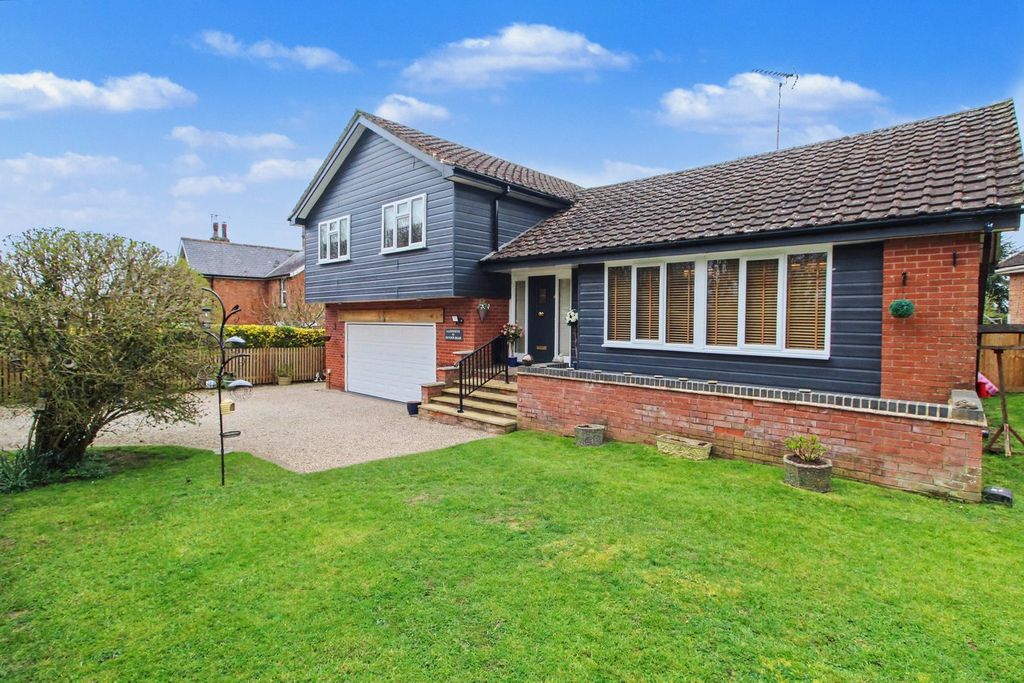 Property photo 1 of 37