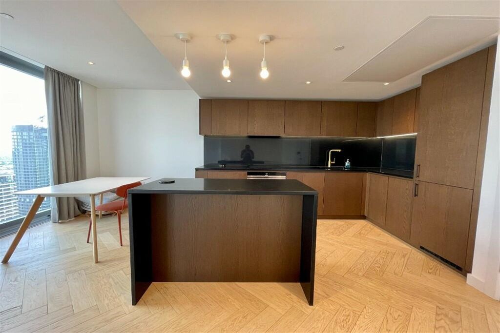 Property photo 2 of 19 Kitchen