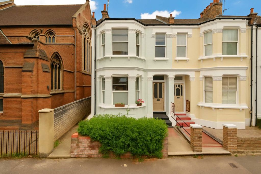 Property photo 1 of 7