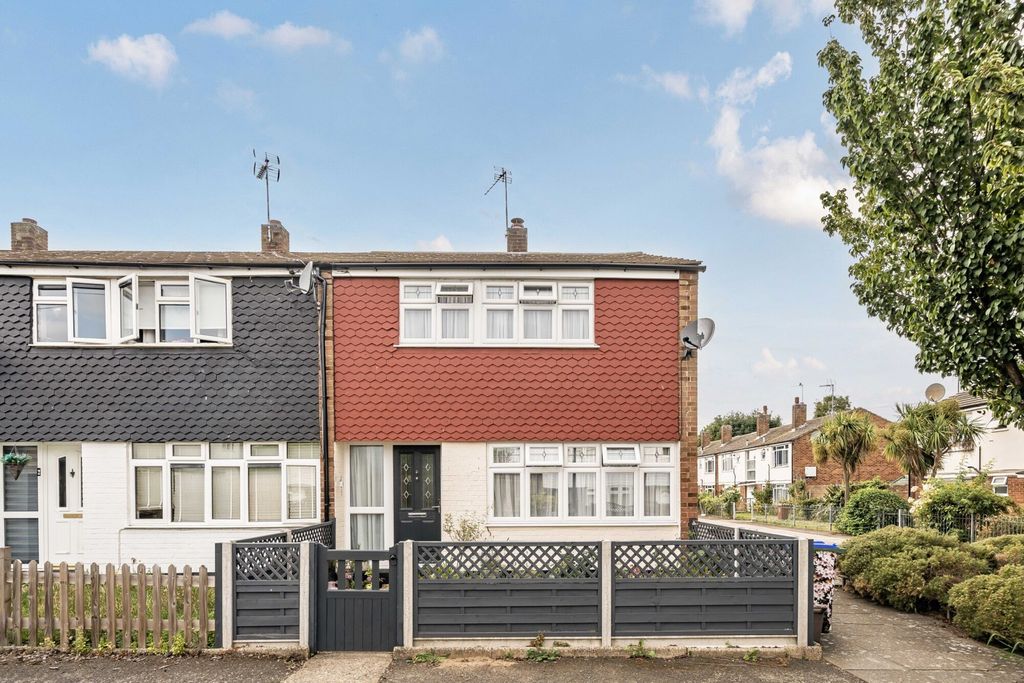 Property photo 1 of 11 External