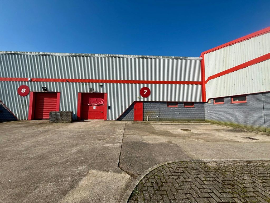 Property photo 1 of 3 7 New Street 03.Jpg