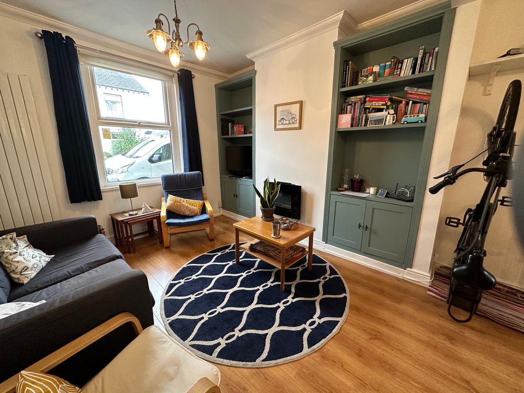 Property photo 1 of 14