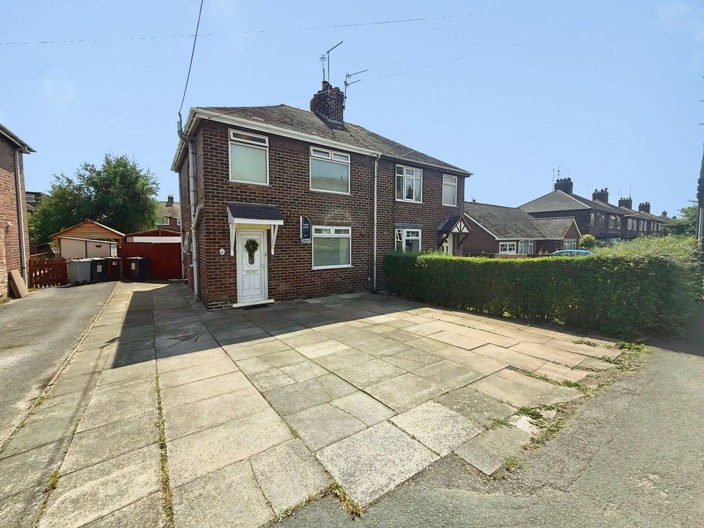 Property photo 1 of 16