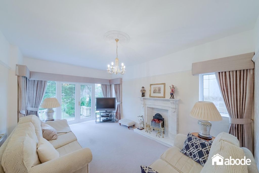 Property photo 3 of 31 Dsc05543-Hdr.Jpg
