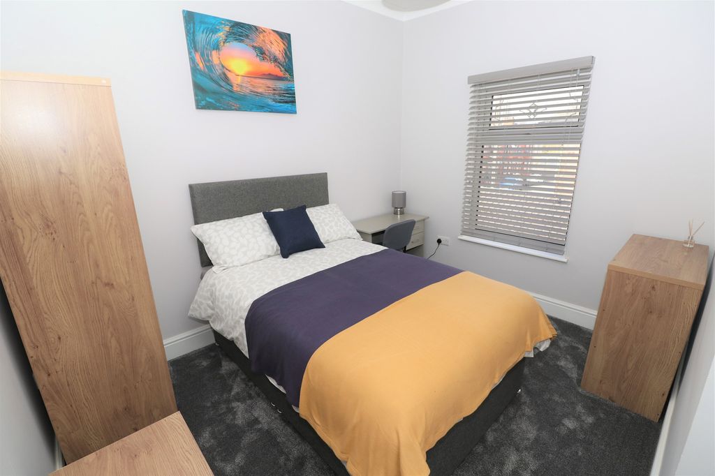 Property photo 1 of 10 Img_5486