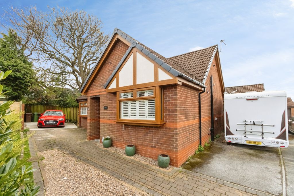 Additional image 20 of 2 bed detached bungalow for saleLakeland Way, Wakefield WF2