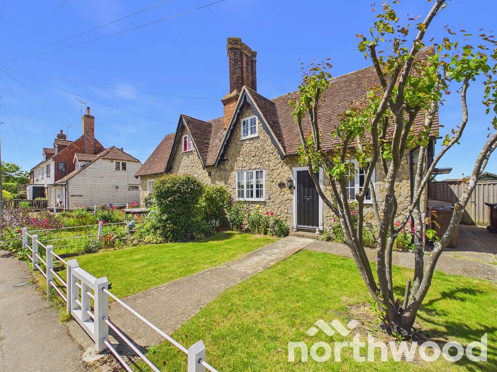 Property photo 1 of 36