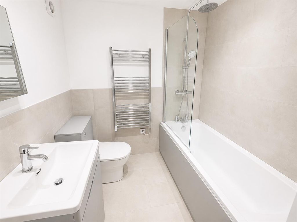 Property photo 3 of 4 Bathroom Donkey Mews.Png