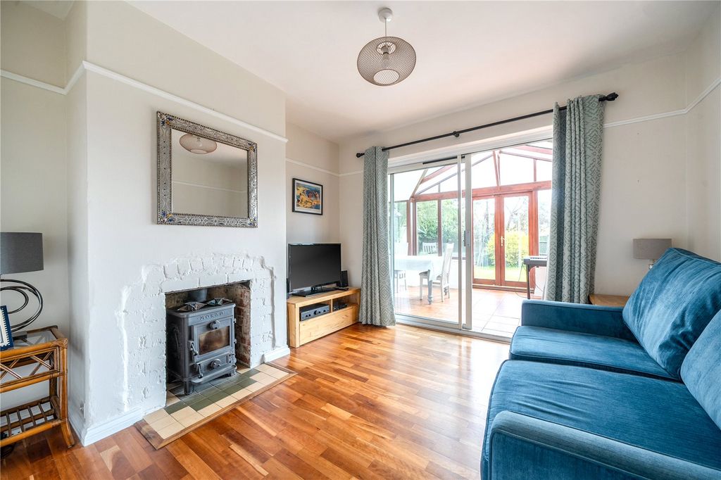 Property photo 2 of 23 Picture No. 10