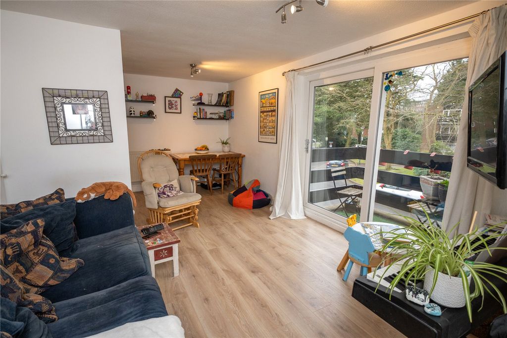 Property photo 2 of 11 Picture No. 08