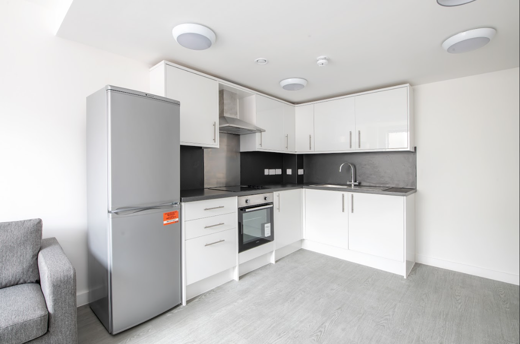 Property photo 2 of 9