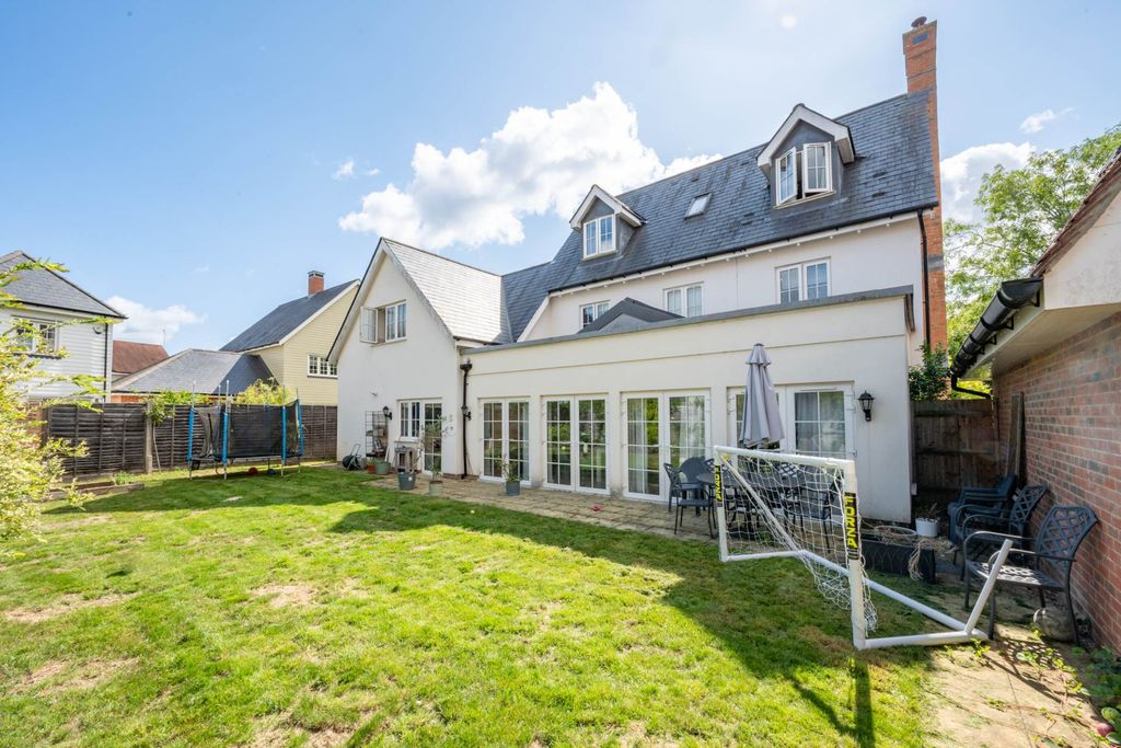 Property photo 1 of 39