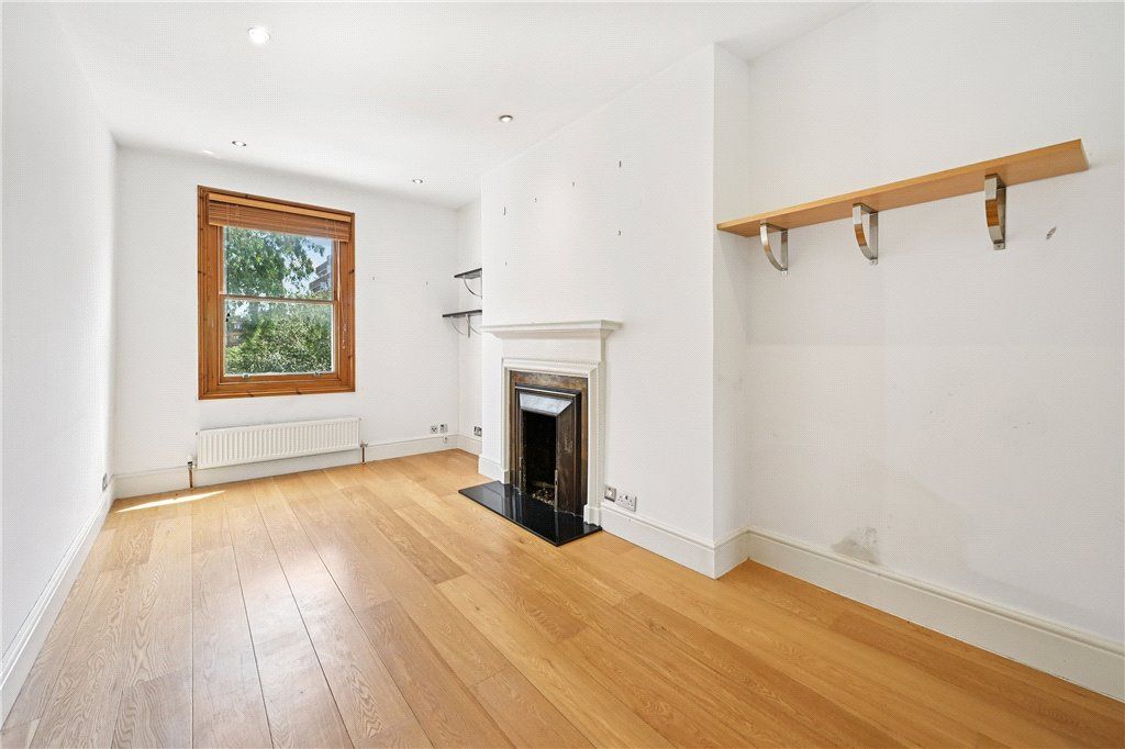 Property photo 2 of 11 Picture No. 08