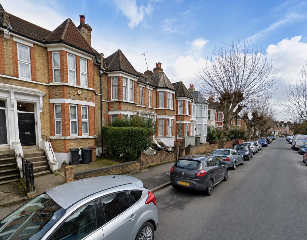 Property photo 1 of 1 Cranwich Road External.Png