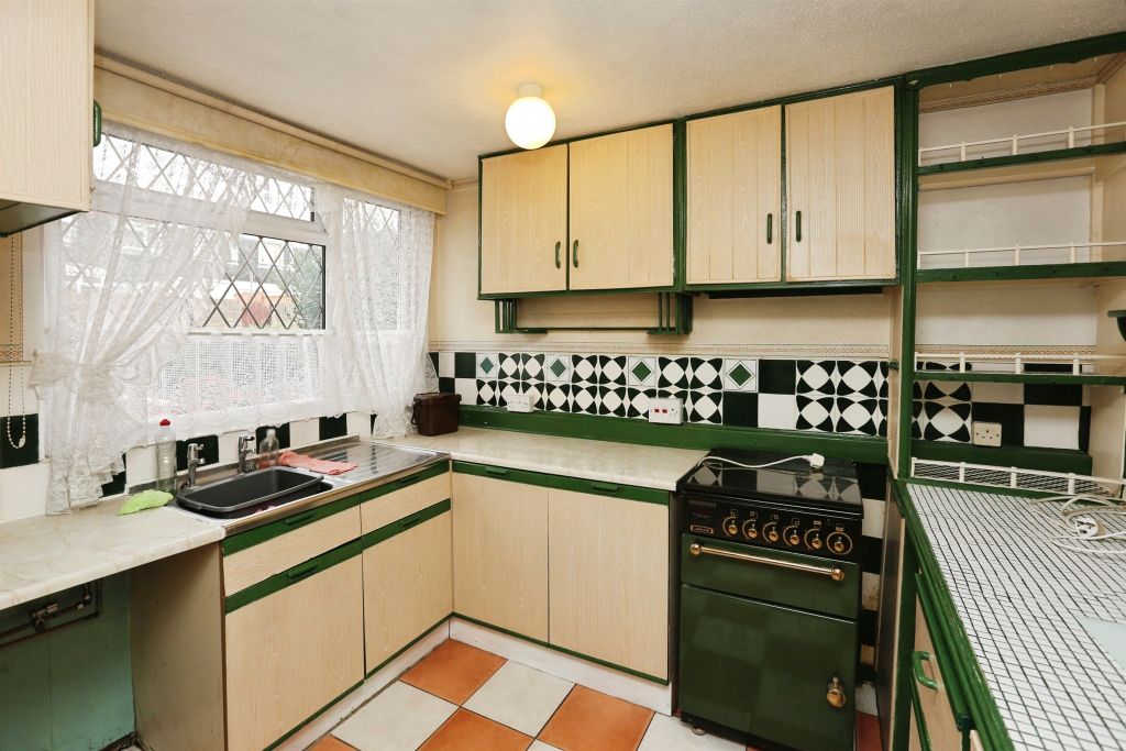Property photo 3 of 23
