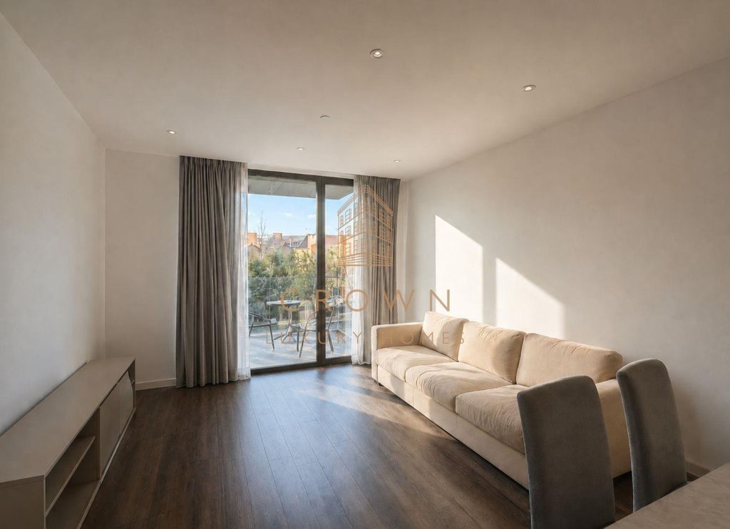 Property photo 1 of 15 Cvnkdfjfie03Sf (7).Jpg