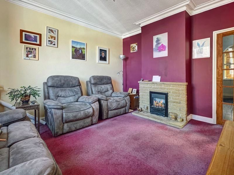 Property photo 2 of 19 Photo 8