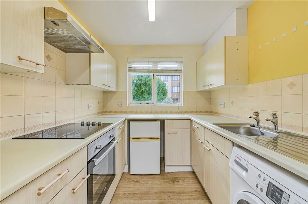 Property photo 3 of 7