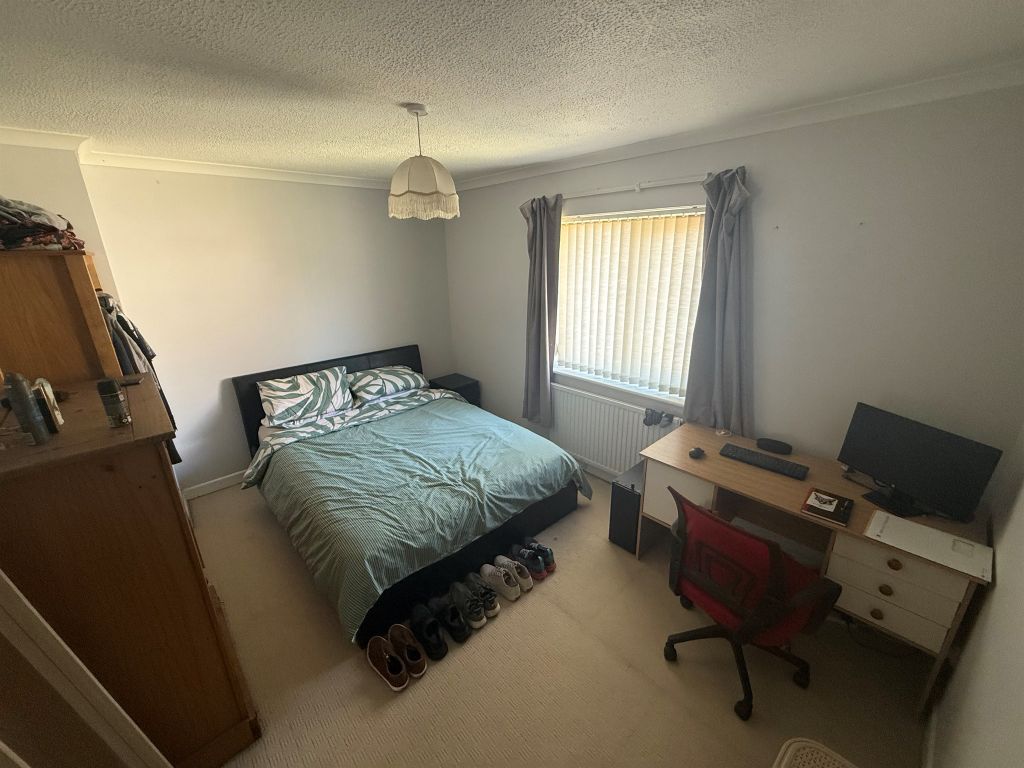 Property photo 3 of 6