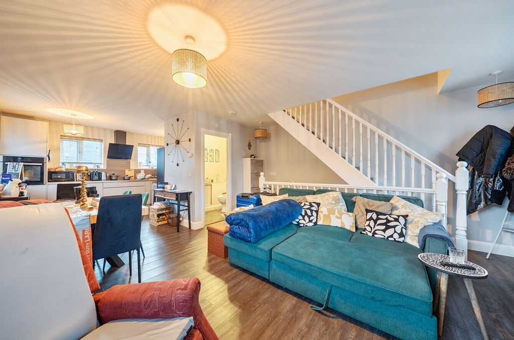 Property photo 2 of 14 Reception Room