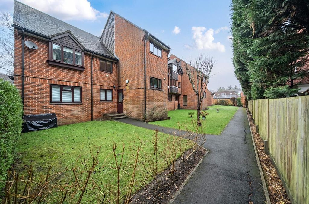 Property photo 1 of 13 1401364-10-6968B62A91Ff0.Jpg