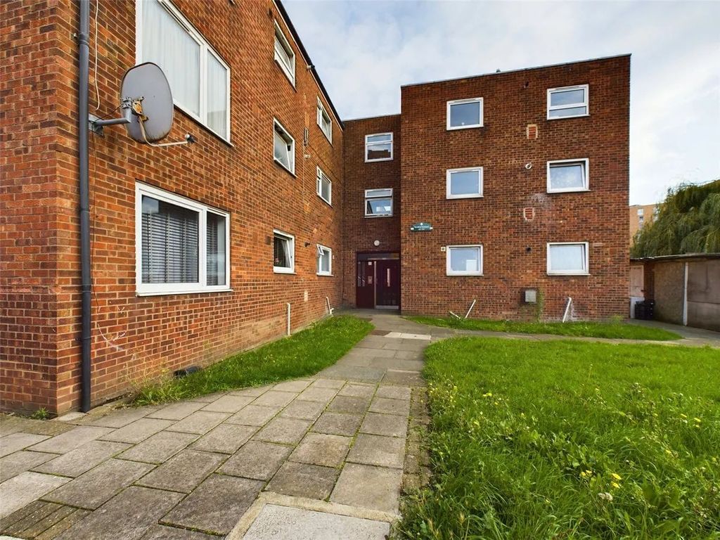 Property photo 1 of 23