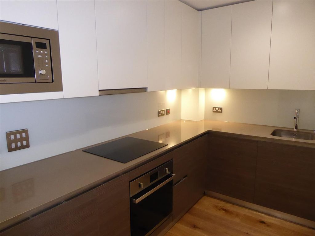 Property photo 3 of 4