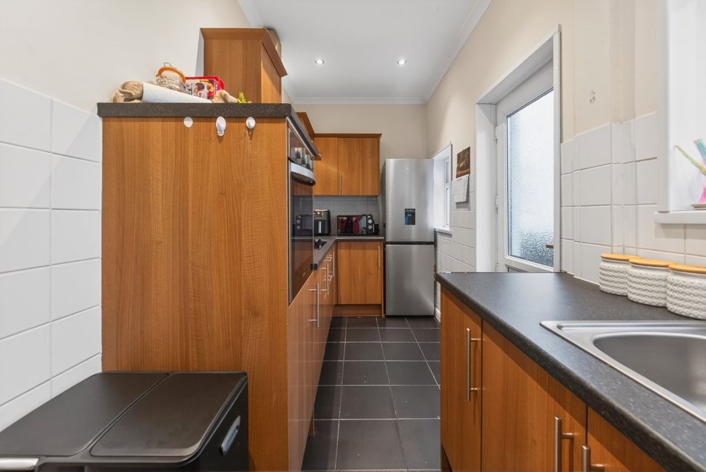 Additional image 6 of 3 bed semi-detached house for saleClaremont Avenue, Rumney CF3