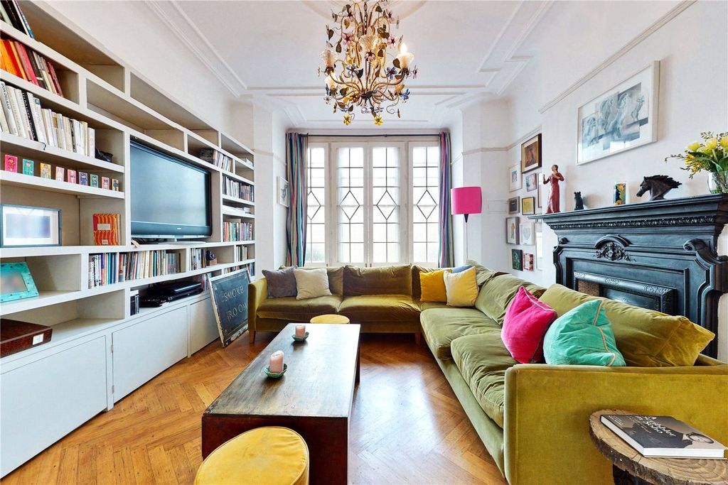 Property photo 3 of 22 Picture No. 04