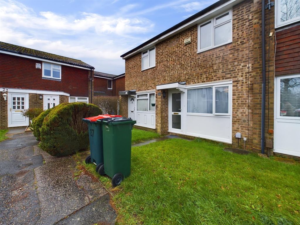 Property photo 1 of 5 Cam02600G0-Pr0149-Still010.Jpg