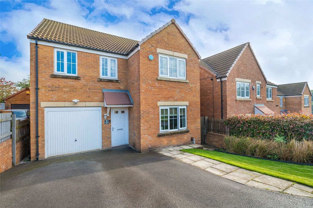 Property photo 1 of 24 Picture No. 05