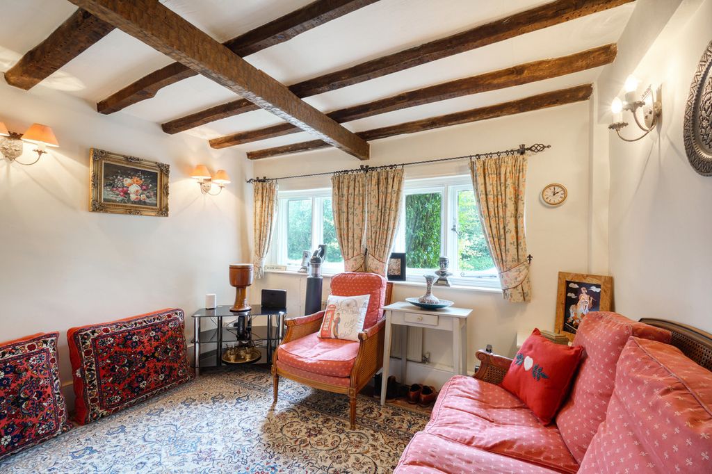 Property photo 3 of 25