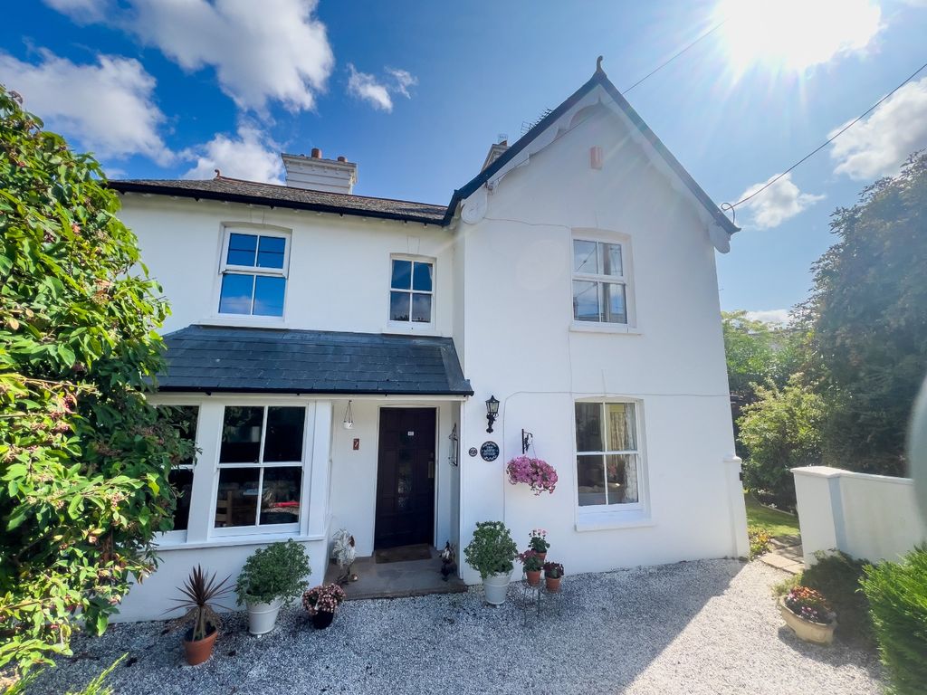 Property photo 1 of 30 3806953