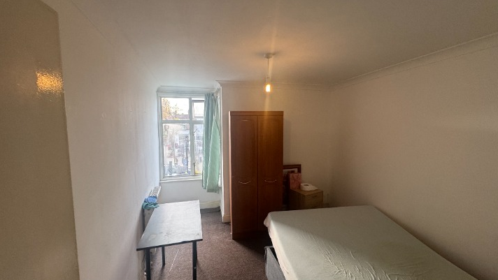 Property photo 2 of 5 Screenshot 2025-11-11 113654