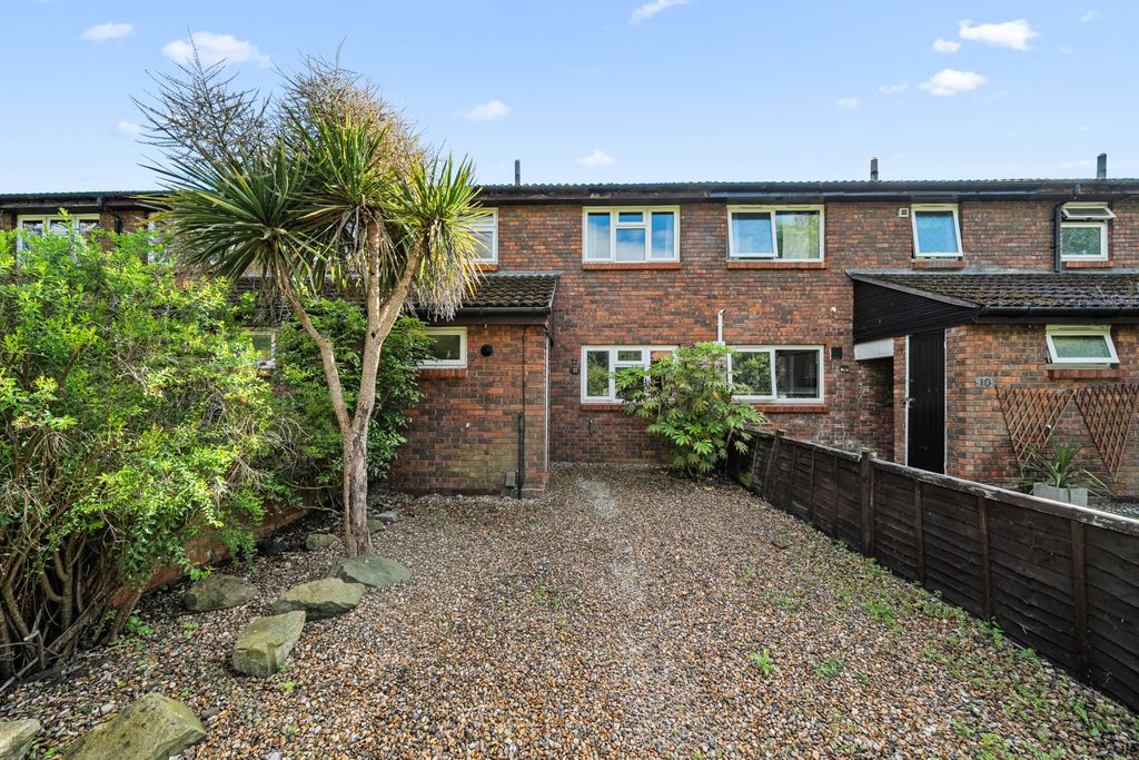 Property photo 1 of 23 Picture No. 18