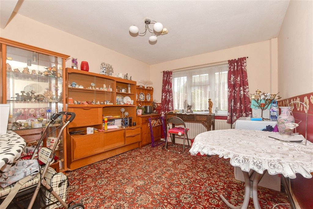 Property photo 3 of 12 Dining Area