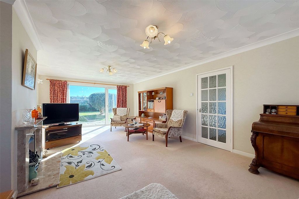 Property photo 2 of 18 Picture No. 03