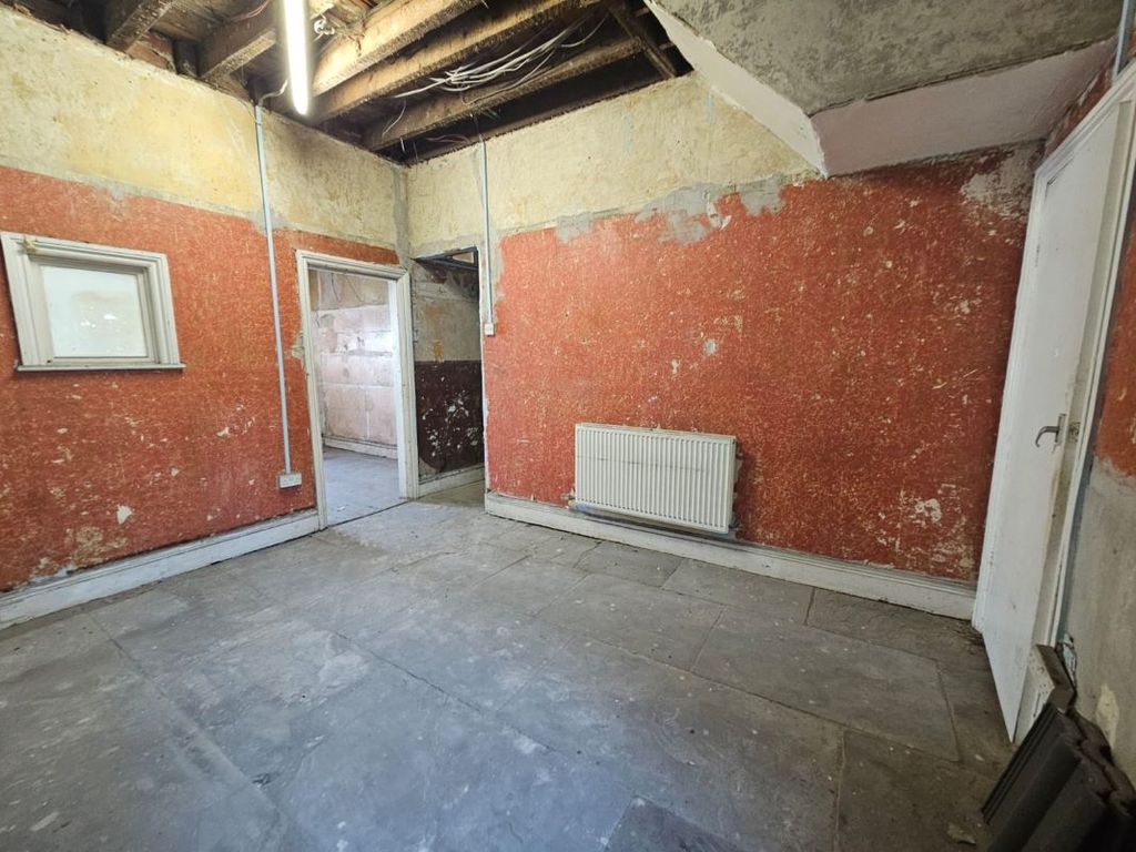 Property photo 1 of 10 Image 1