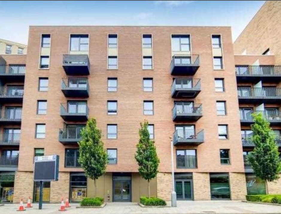 Property photo 1 of 3