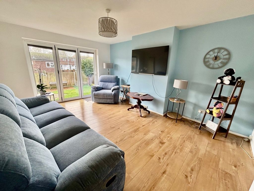 Property photo 2 of 16