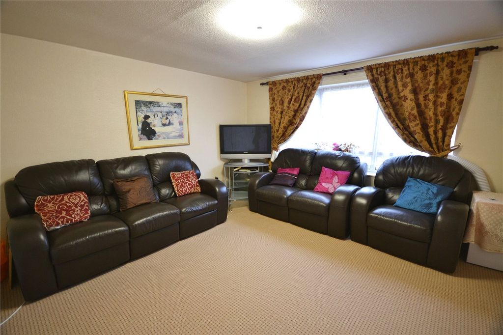 Property photo 3 of 8 Living Room