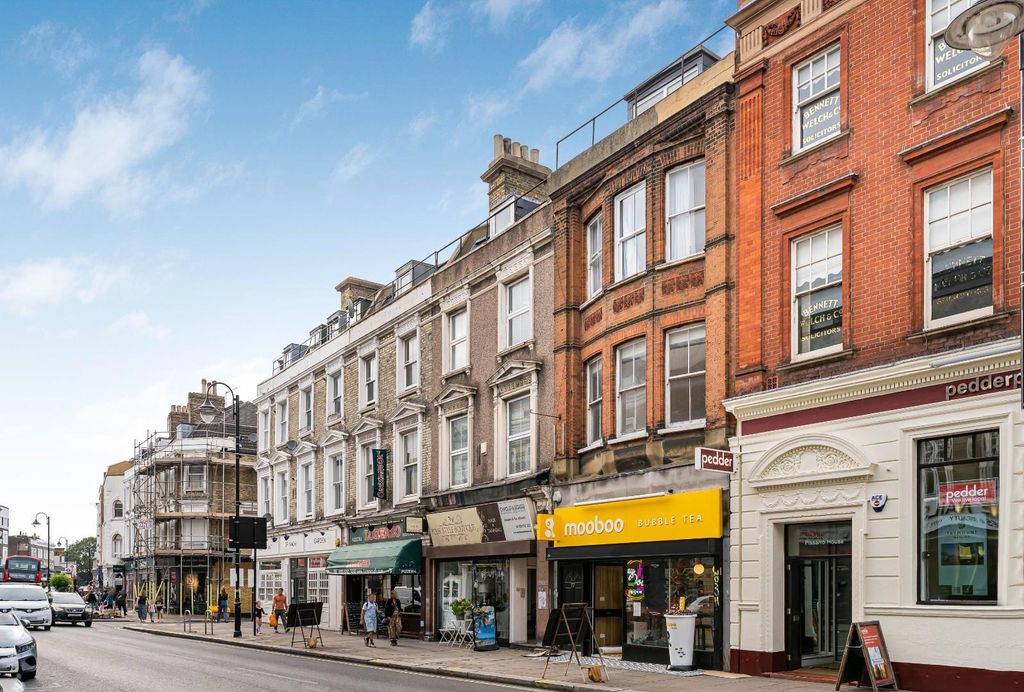 Property photo 3 of 19 3_60281.Jpg